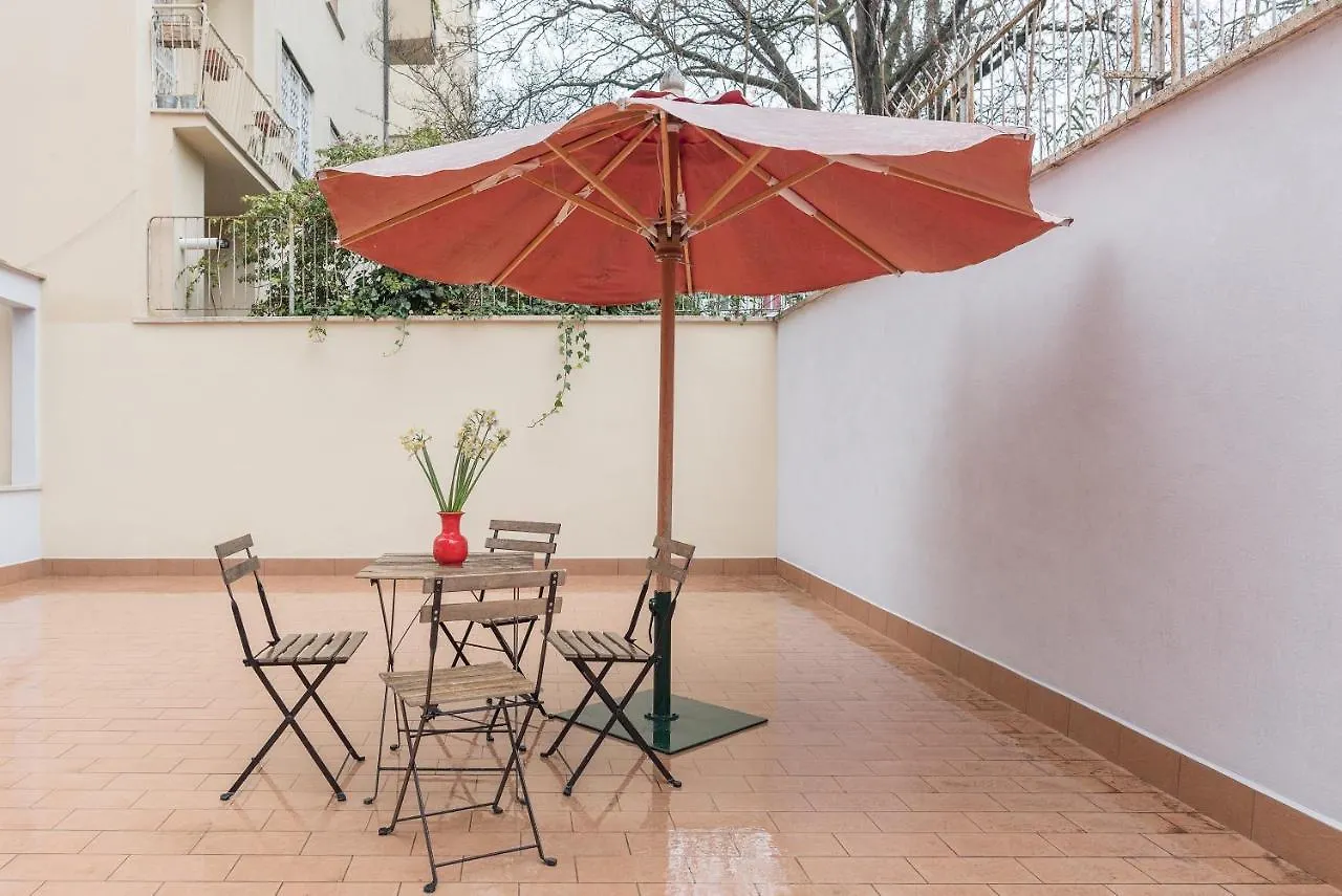 Micheli 4Pax Apartment With Terrace Rome