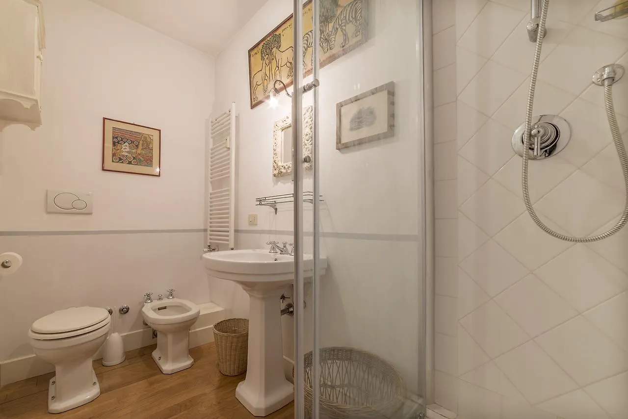 Micheli 4Pax Apartment With Terrace Rome Italy