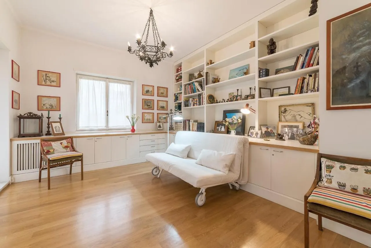 Micheli 4Pax Apartment With Terrace Rome