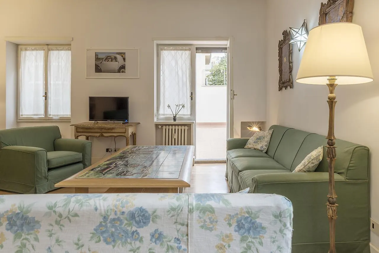 Micheli 4Pax Apartment With Terrace Rome